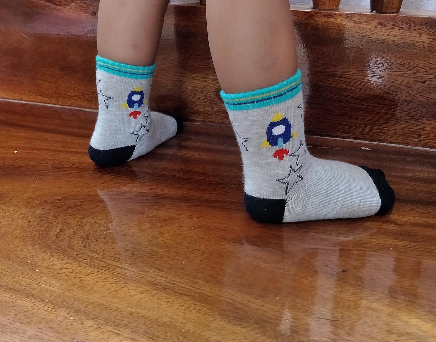 RATIVE RB-71317 Non Skid Anti Slip Slipper Cotton Striped Crew Dress Socks with Grips for Baby Toddler Boys: Clothing