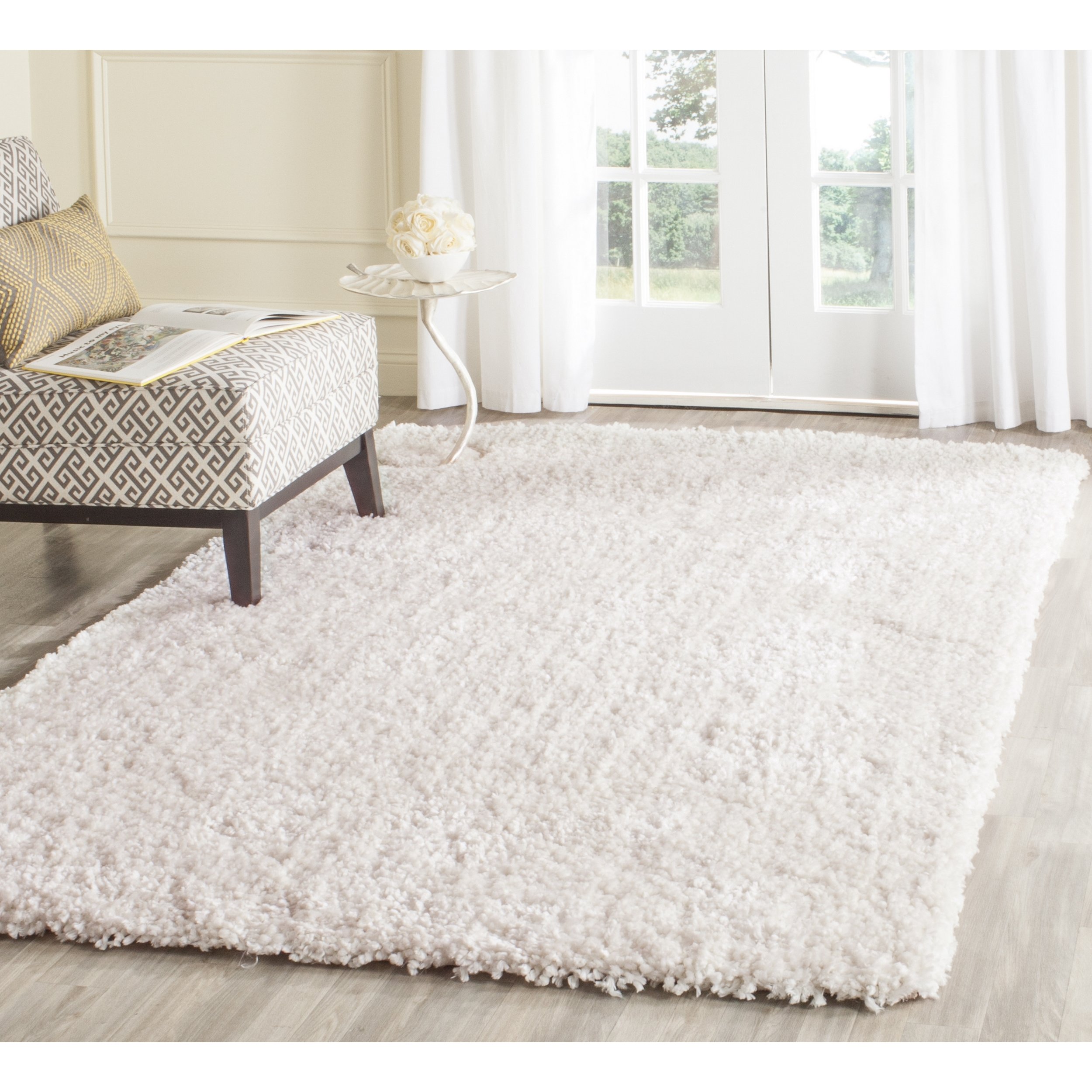 Safavieh Shaggy Indoor Hand Tufted Accent Area Rug, Popcorn Shag Collection, SG267, in Ivory, 61 X 91 cm for Living Room, Bedroom or Any Indoor Space