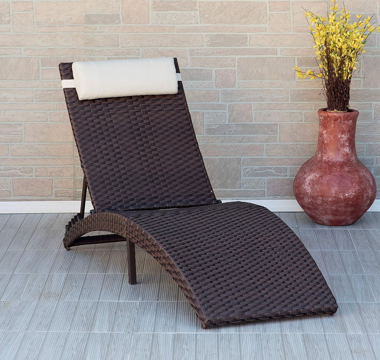 Atlantic Folding Rome 1-Piece Patio Lounger with Cushion Wicker, Ideal for Outdoors and Poolside : Garden & Outdoor