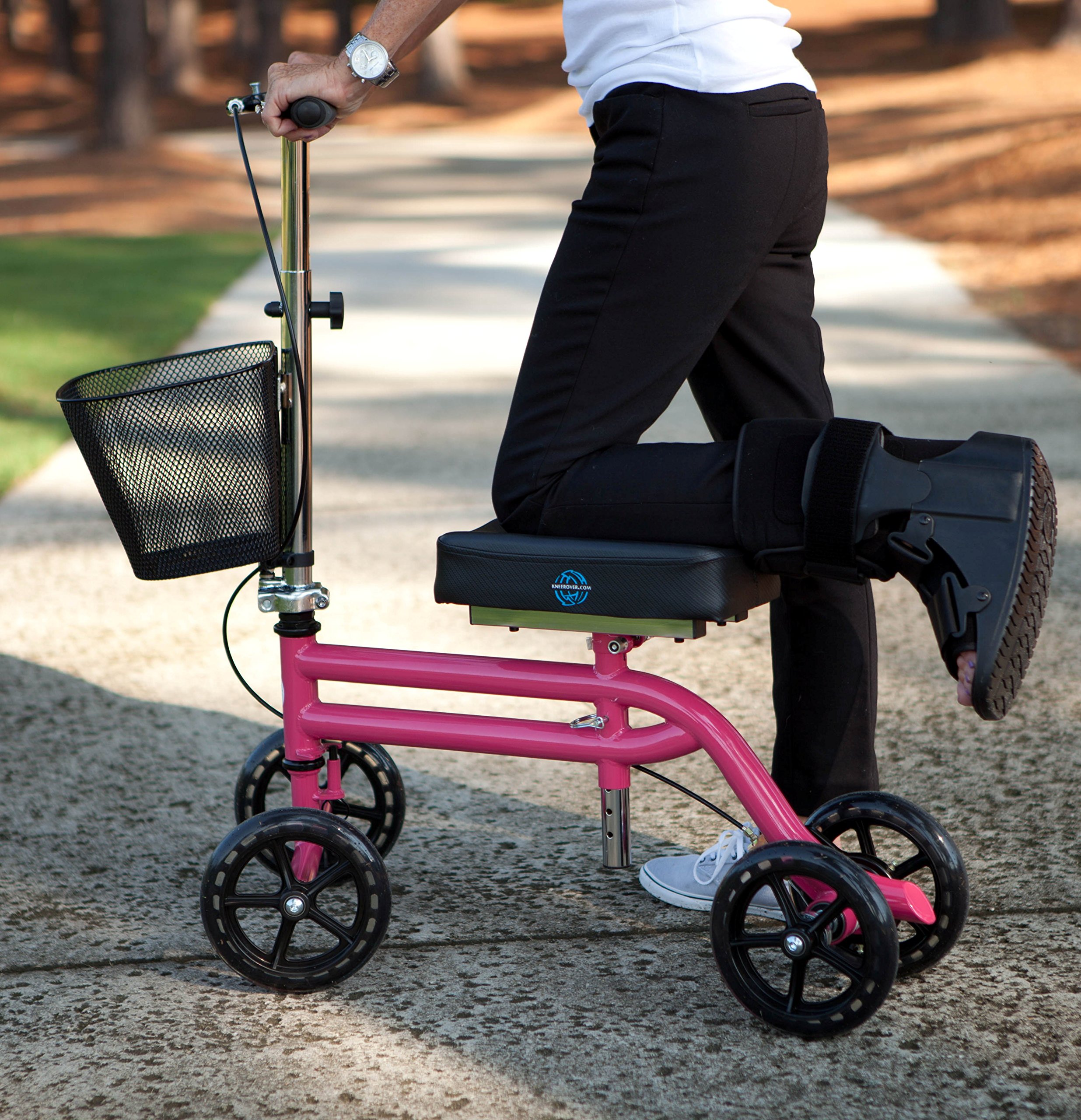 KneeRover Steerable Knee Scooter Knee Walker Crutch Alternative in HOT