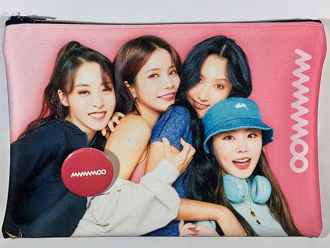 Amazon Mamamoo ママム グッズ 缶バッジ付き ポーチ ペンケース コスメポーチ 小物入れ Pouch Button Badge Tradeplace K Pop 韓国製 アイドル 芸能人グッズ 通販