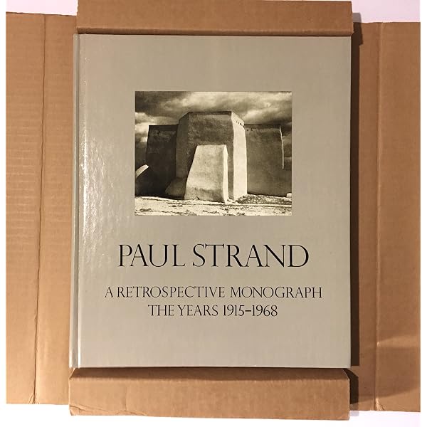 Amazon.com: Paul Strand: Sixty Years of Photographs: 9780900406829