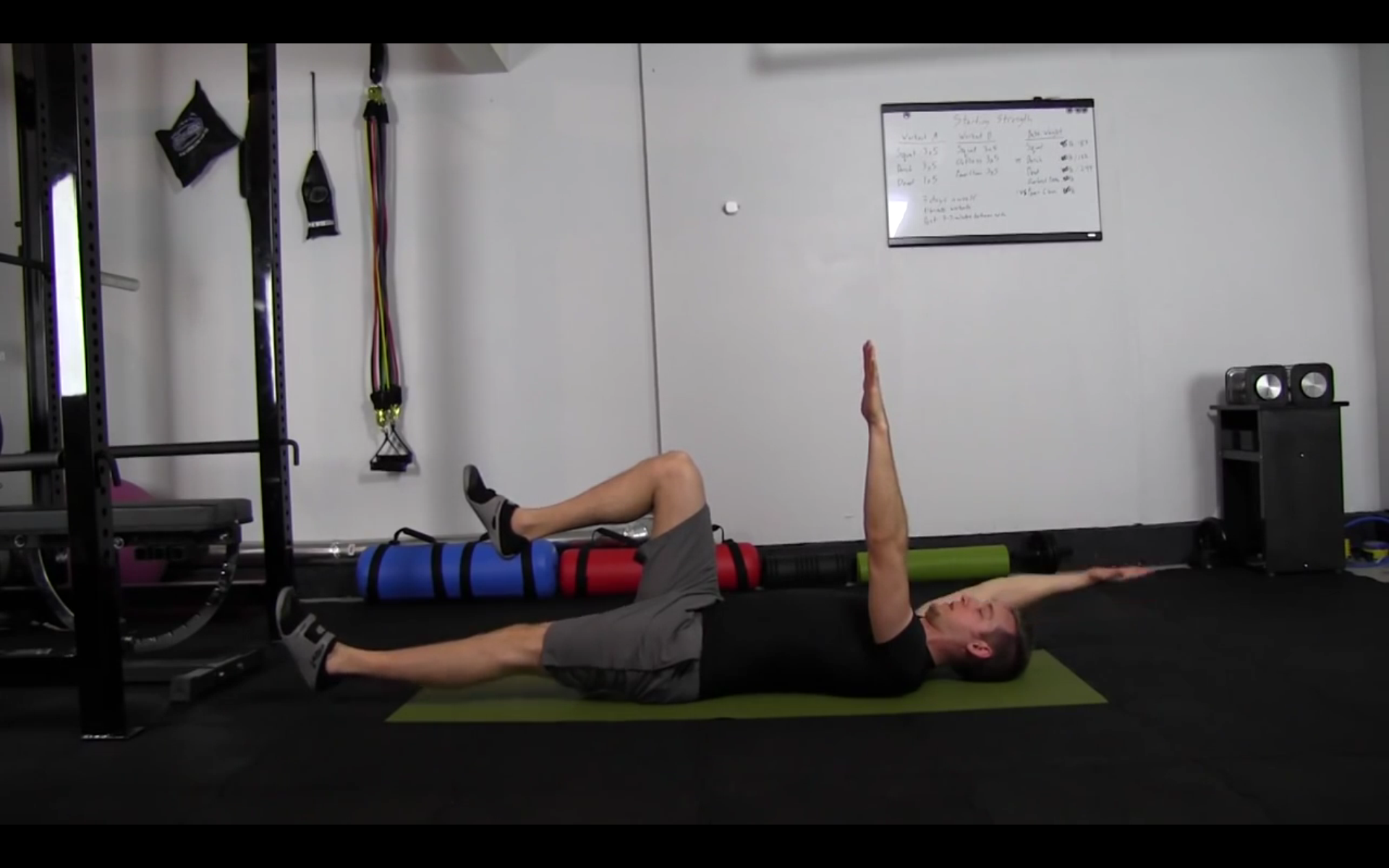 Gorilla Workout : Fitness Aerobic Strength and Exercise Trainer Program on a Budget