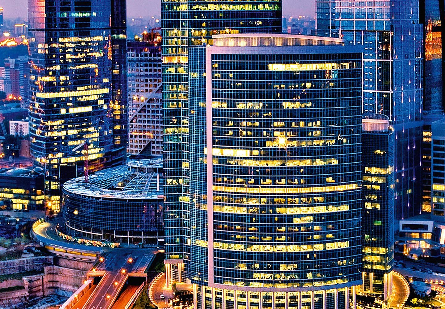 Idealdecor 125 Moscow Twilight 366 x 254 CM, Multicoloured, 3,66 x 2,54 m - Image 4