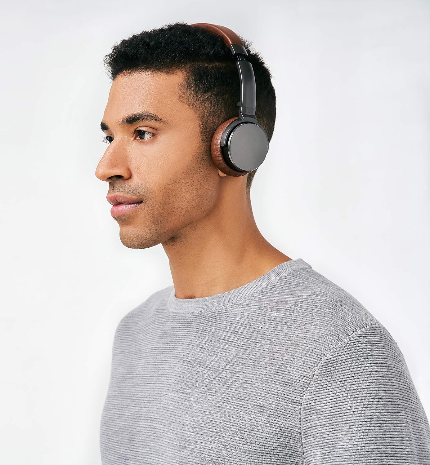 Status Audio BT One Wireless On-Ear Headphones - Bluetooth 5.0. + aptX, 30 Hours of Battery, USB-C + Quick Charge, Award Winning Sound + Minimalist Metal Design, Gunmetal Grey + Brown (Umber): Home Audio & Theater
