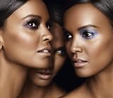 L'Oreal Paris Color Riche Mono Eyeshadow 602 Cameleon Matte Shimmer Blendable view 2