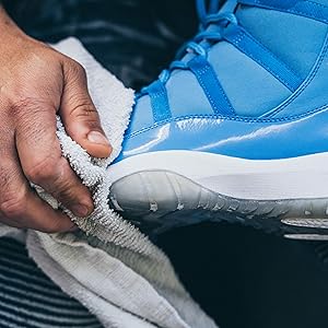 white tennis shoe cleaner