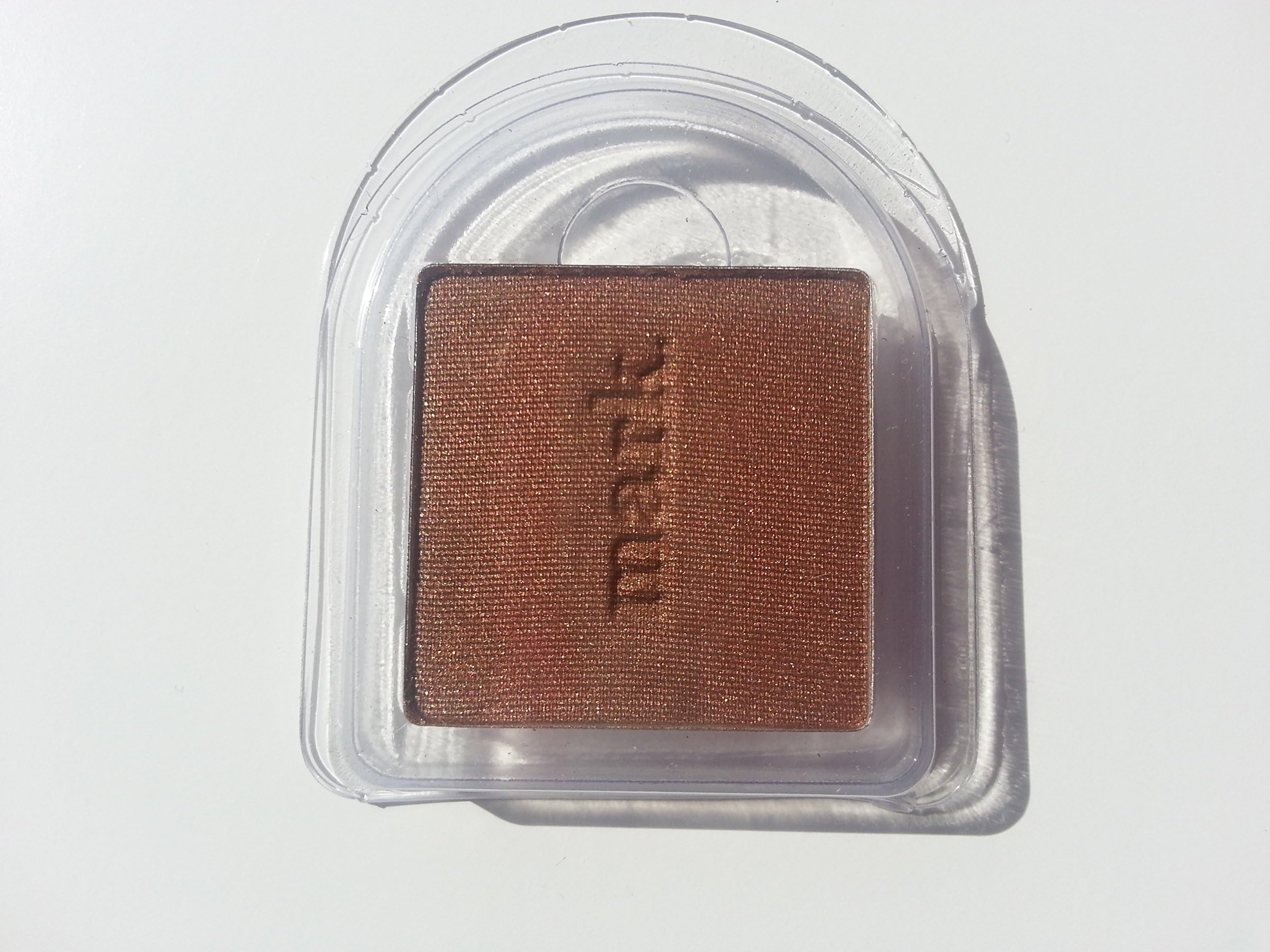 Avon mark I-Mark Custom Pick Eye Shadow Tiki (S)