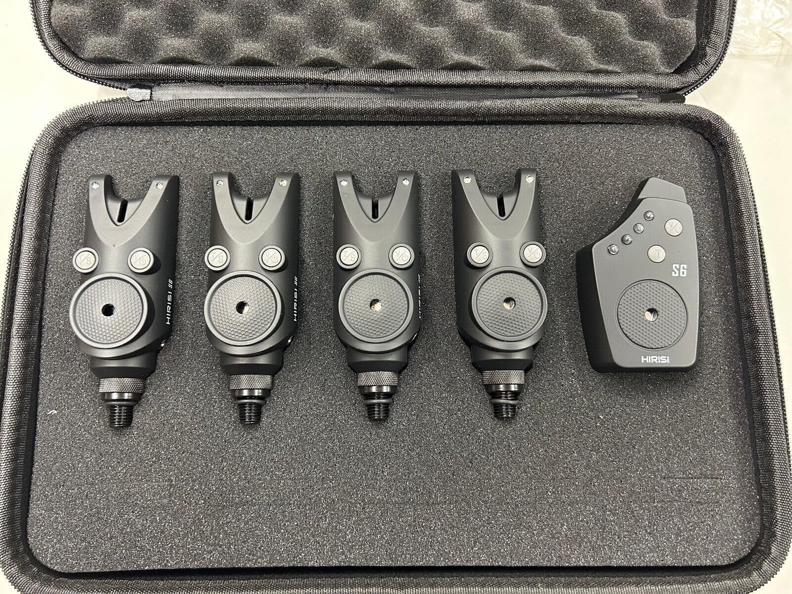 Hirisi 4 x Carp Fishing Bite Alarms with Receiver. Packed with features, compact alarms for Carp/Coarse Fishing …