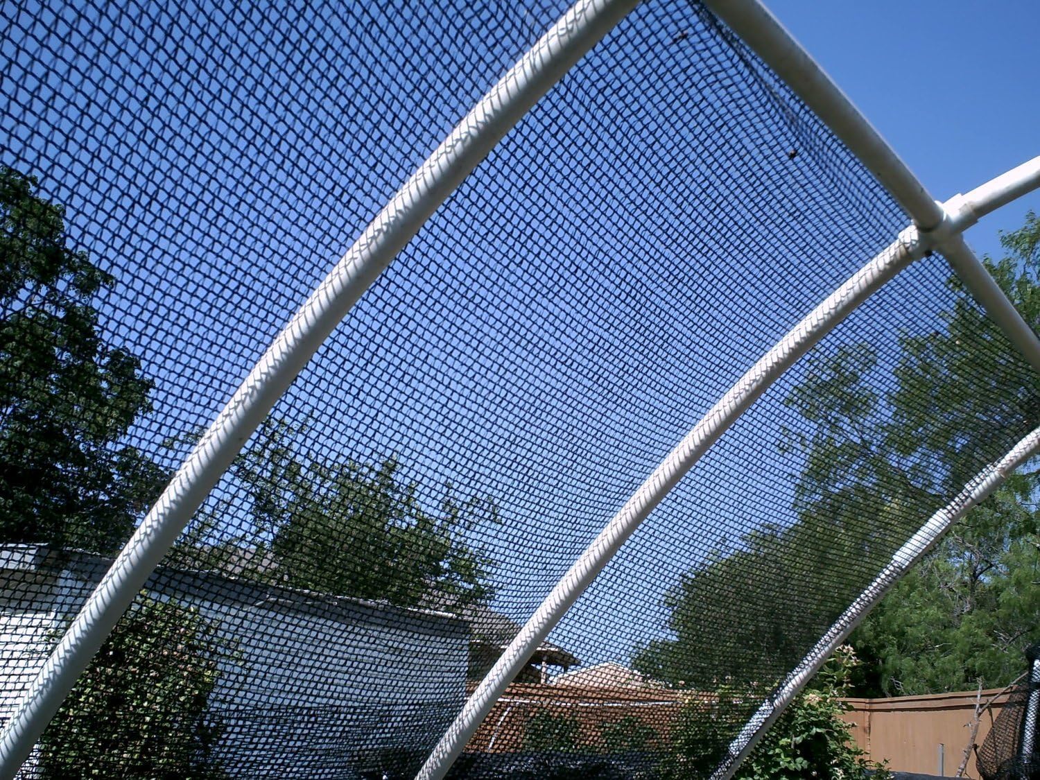 Snap Clamp 1/2 Inch X 4 Inches Wide For 1/2 PVC Pipe White 10 per Bag : Pipe Fittings : Garden & Outdoor