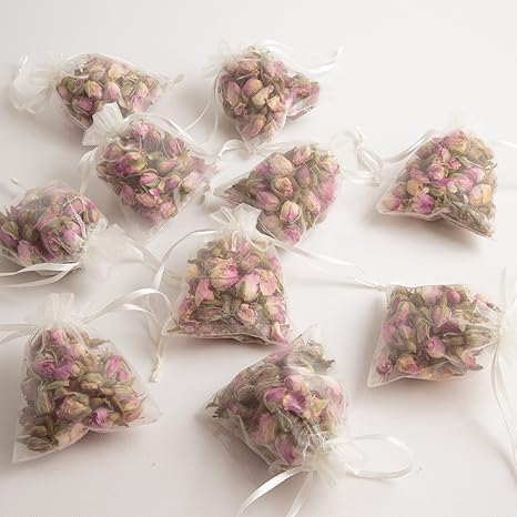 10 Duftkissen/Duftbeutel mit angenehmen Rosenduft und parfümierten rosa Rosenknospen und Rosenblättern in trasparenten Organz