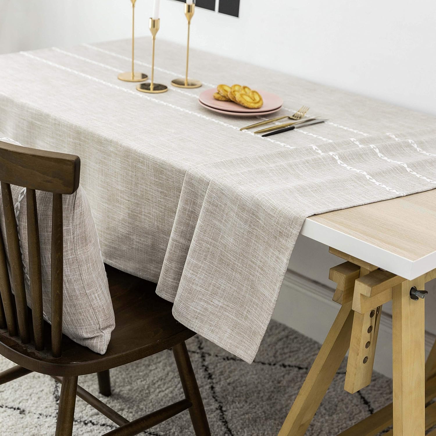 Home Brilliant Faux Burlap Tablecloth Rectangular Oblong Table Cover for Kitchen Dinning Striped Tabletop Decoration (52 x 72 Inch, Light Linen): Home & Kitchen
