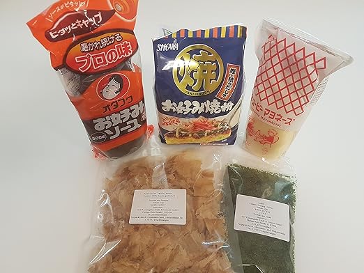 TOP > Okonomiyaki Zutaten im Set: Okonomiyaki Mehl (Ko), Okonomi Sauce, Japanische Mayonnaise, Katsuobushi, Aonori Grundzutat