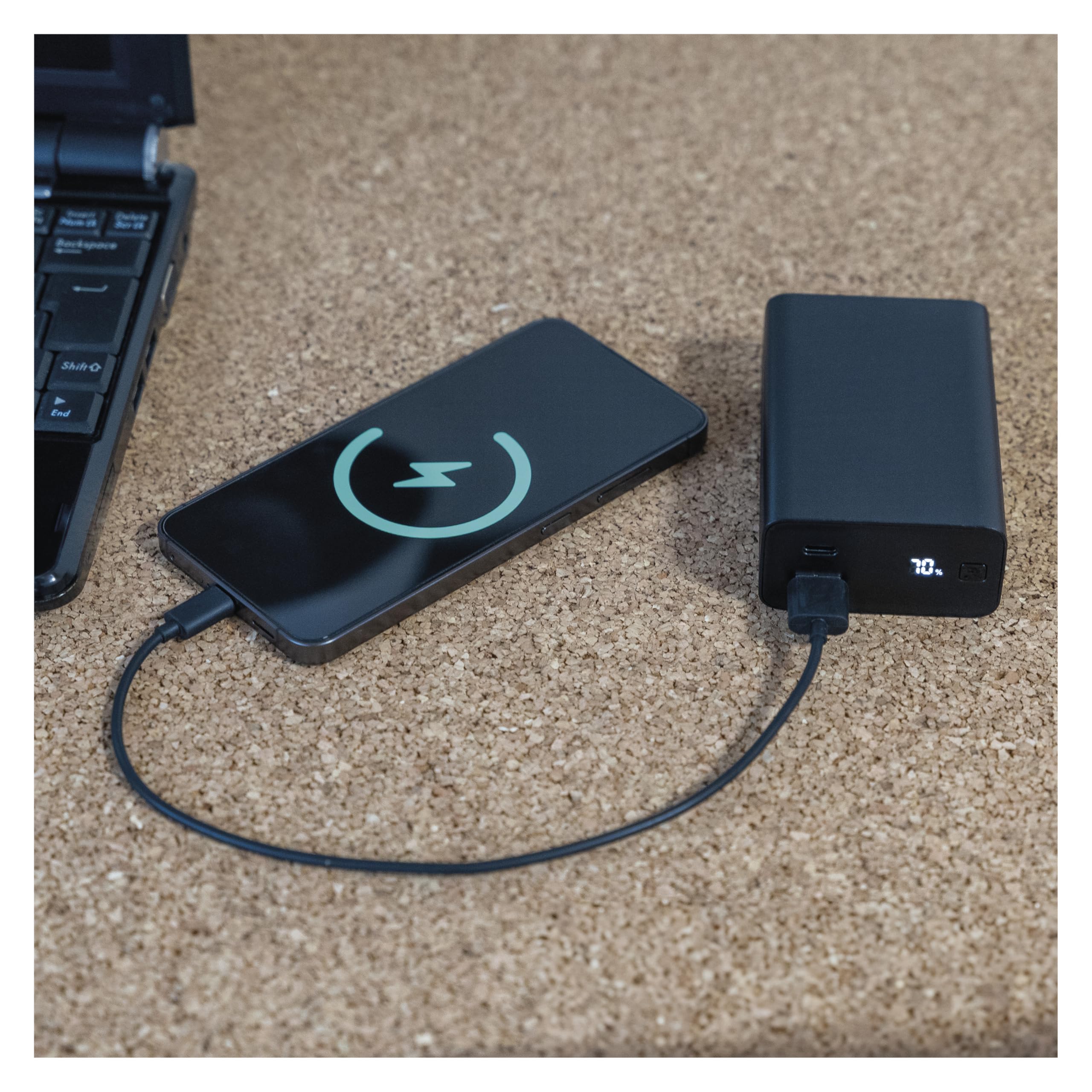 EMOS - Powerbank 20 000 mAh NTBF20 - externer Akku mit Passthrough und Fast-Charging 65W PD - USB-C/USB-A-Port inkl. Ladekabel - für Tablet, Laptop, iPad, Handy, Kamera, Soundbox - schwarz 4