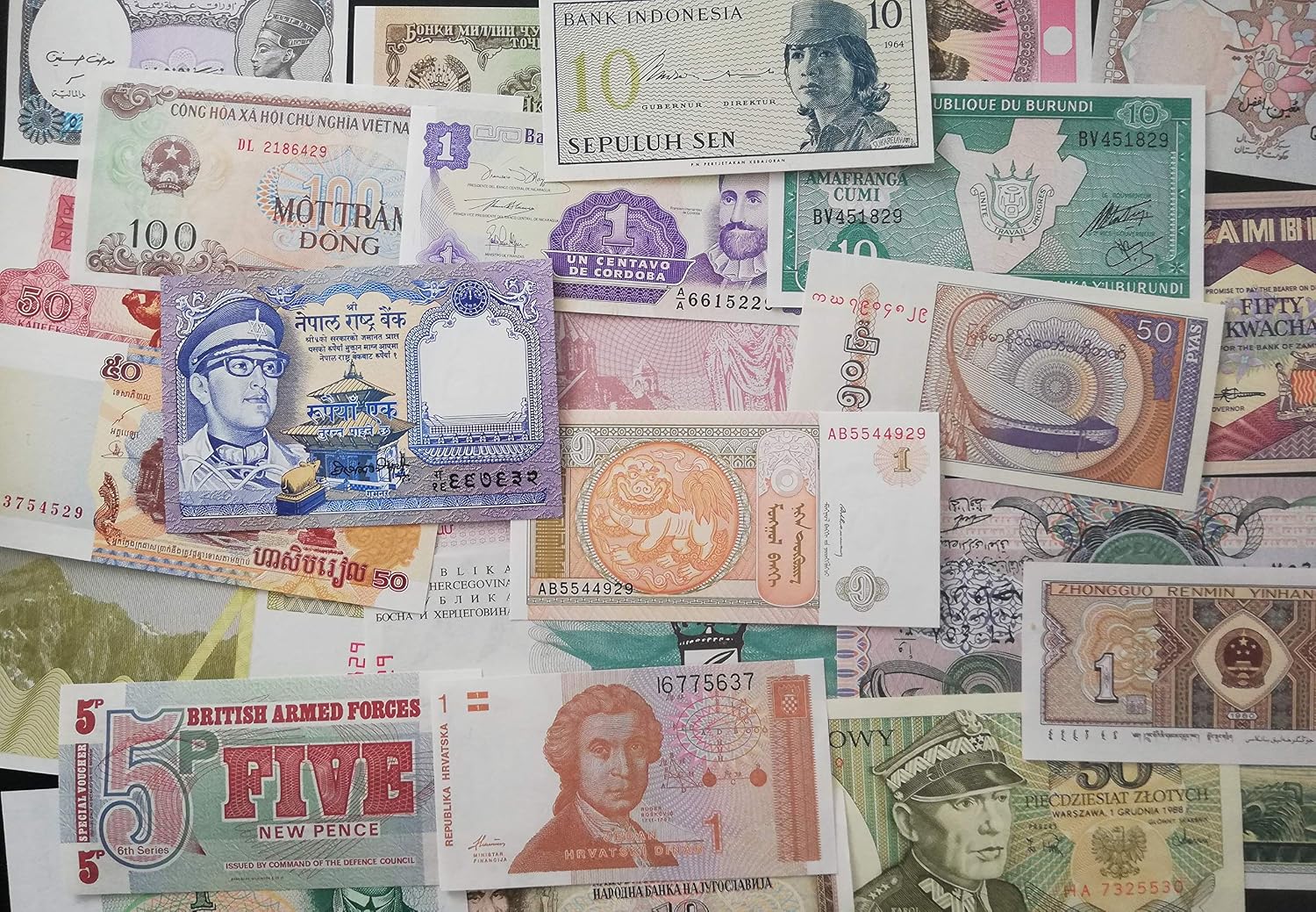 IMPACTO COLECCIONABLES World Banknotes Collection – 25 Pieces of 25 ...