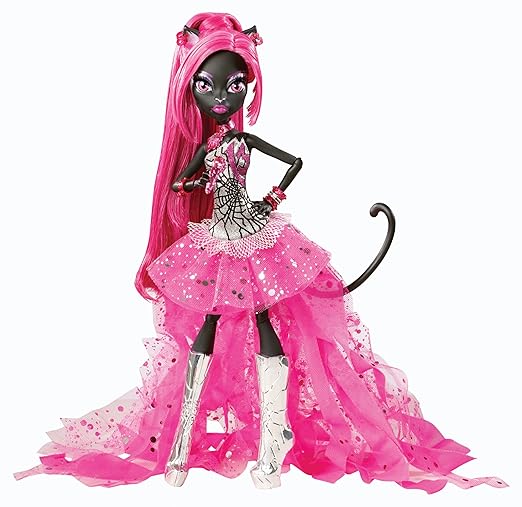 title=Mattel BGG73- Monster High Bambola Venerdì 13 Settembre