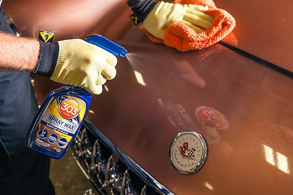 303 SPRAY WAX – QUICK AND EASY SPRAY ON CAR WAX – LASTS UP TO 90 DAYS – USE ON WET OR DRY SURFACES – NATURAL AND SYNTHETIC PROTECTION – CARNAUBA WAX FORMULATION, 16 FL. OZ, BLUE