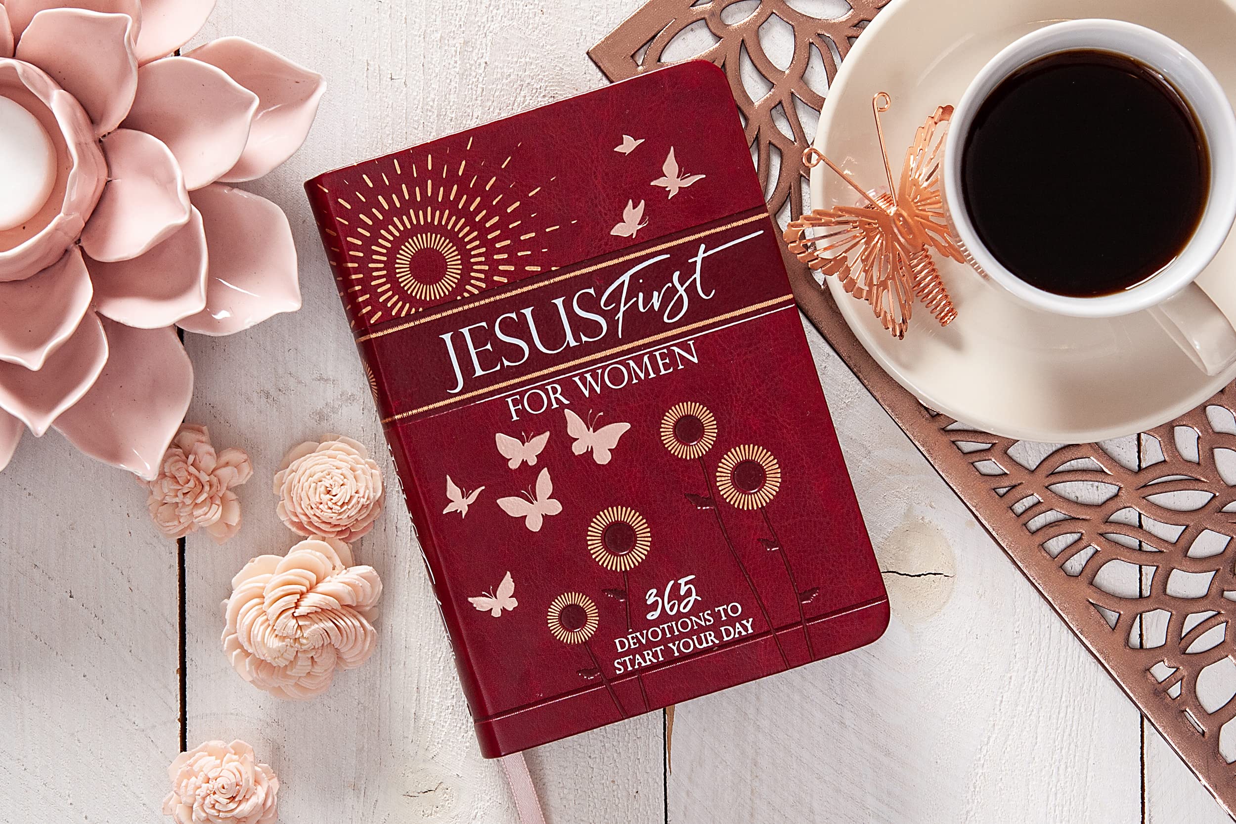 Jesus First for Women: 365 Devotions to Start Your Day Jesus First for Women: 365 Devotions to Start Your Day Jesus First for Women: 365 Devotions to Start Your Day Imitation Leather Kindle