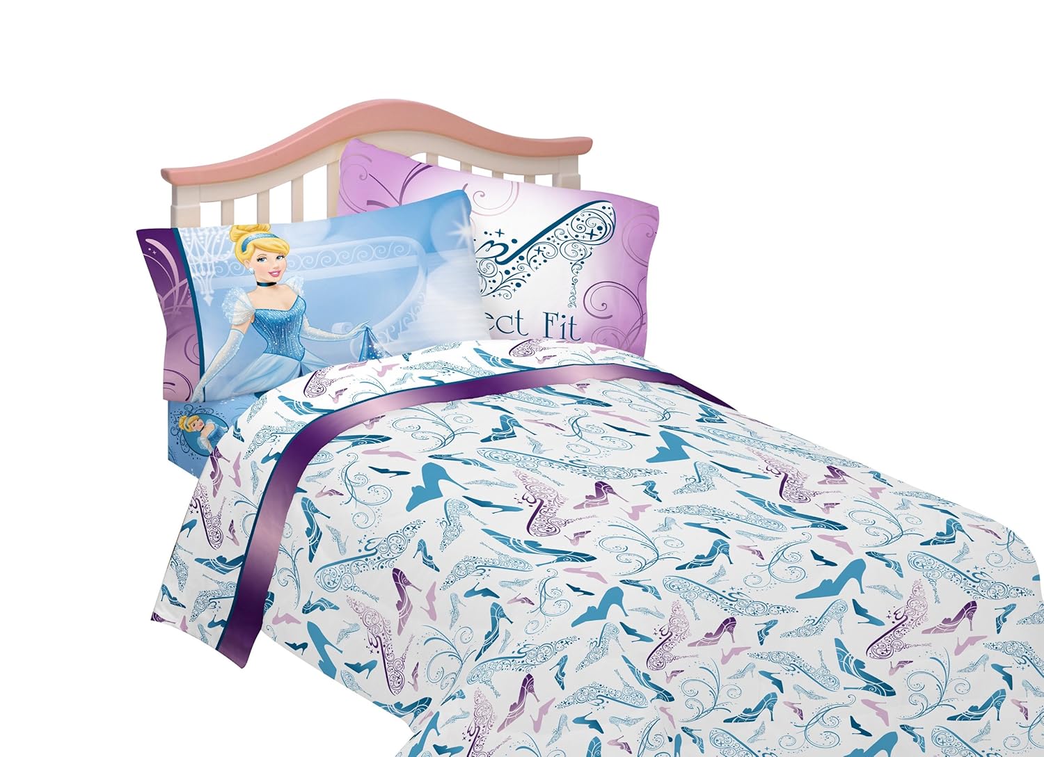 How To Create The Perfect Disney Princess Bedroom