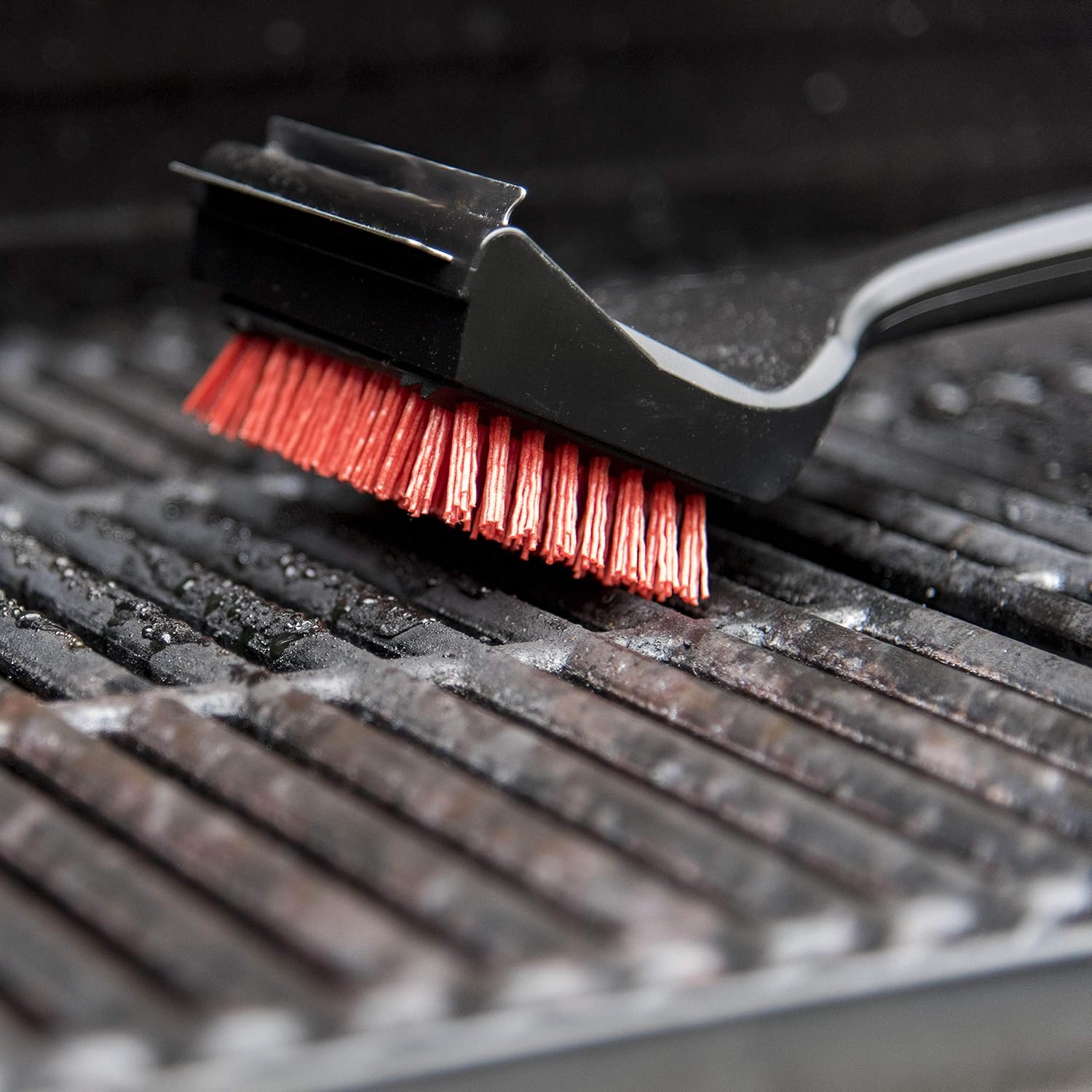 Char-Broil 8666894 SAFER Replaceable Head Nylon Bristle Grill Brush with Cool Clean Technology, One Size : Garden & Outdoor