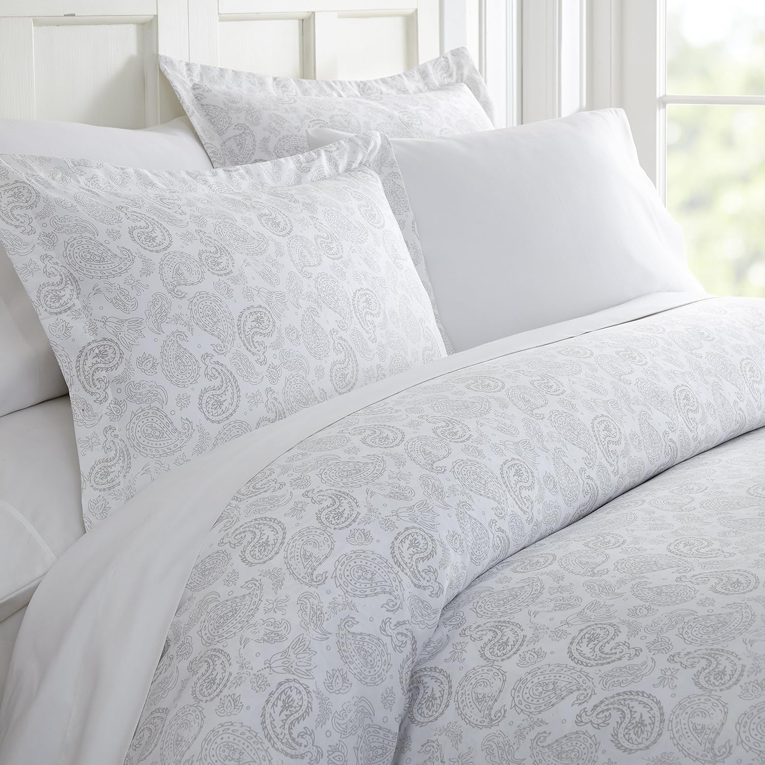 Becky Cameron Patterned Duvet Cover Set, Queen, Coarse Paisley Light Gray