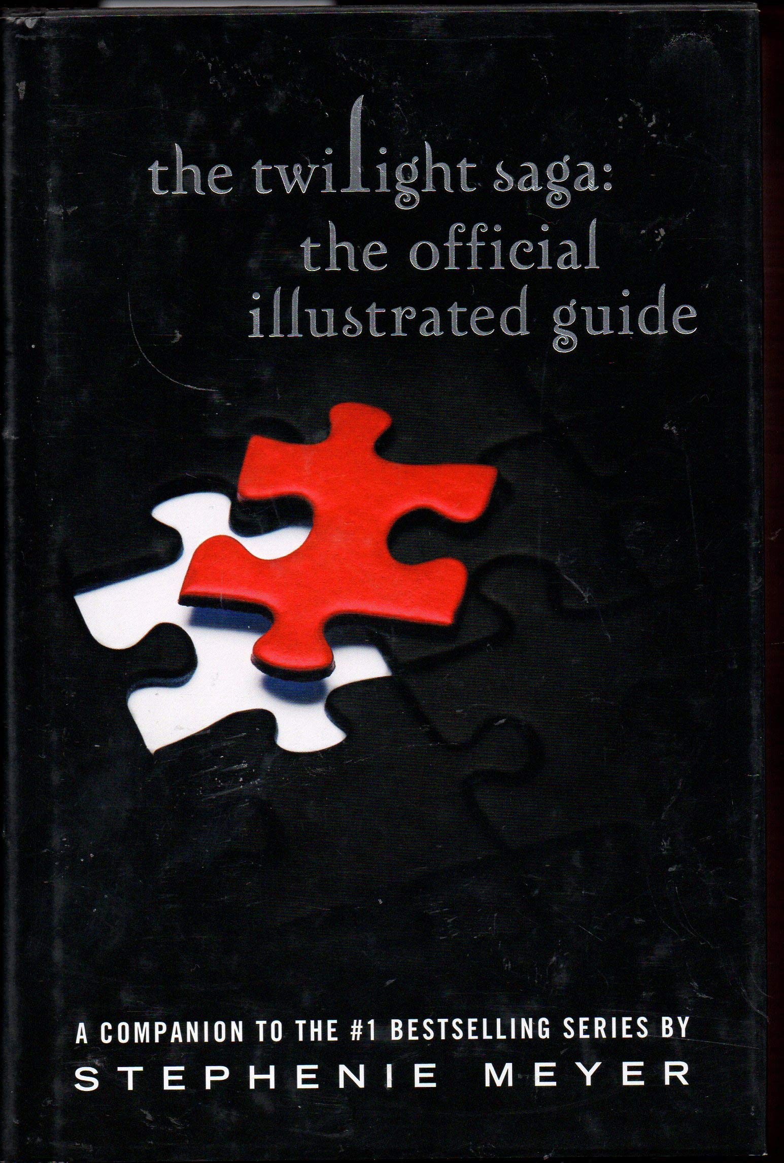 Photo 1 of The Twilight Saga: The Official Illustrated Guide