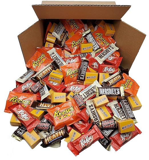 HALLOWEEN Hershey�s Chocolate Variety Pack, Perfect For