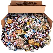 Amazon.com: Chocolate Candy Variety Pack - 4 Lbs Assorted Bulk ...