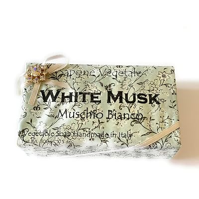 Alchimia White Musk Luxury Italian Bar Soap Flower Charm 10.5 Oz