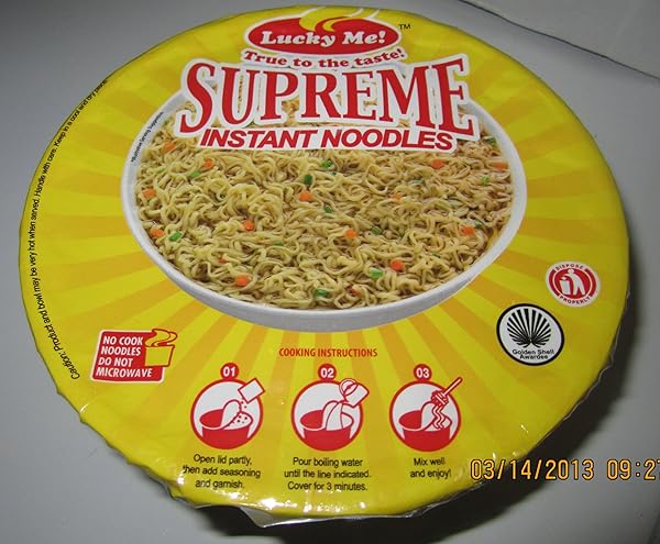 LUCKY ME SUPREME INSTANT NOODLES LA PAZ BATCHOY 65G PACK OF 8
