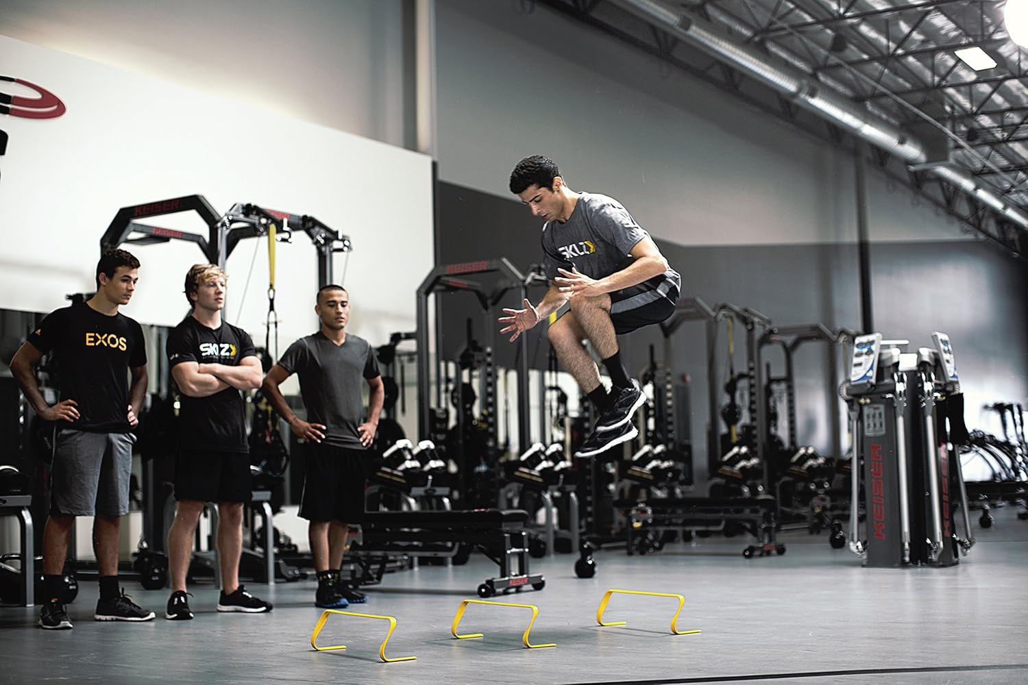 SKLZ 6-Inch Ultra Durable Agility Hurdles, Set of 6 : Sports & Outdoors