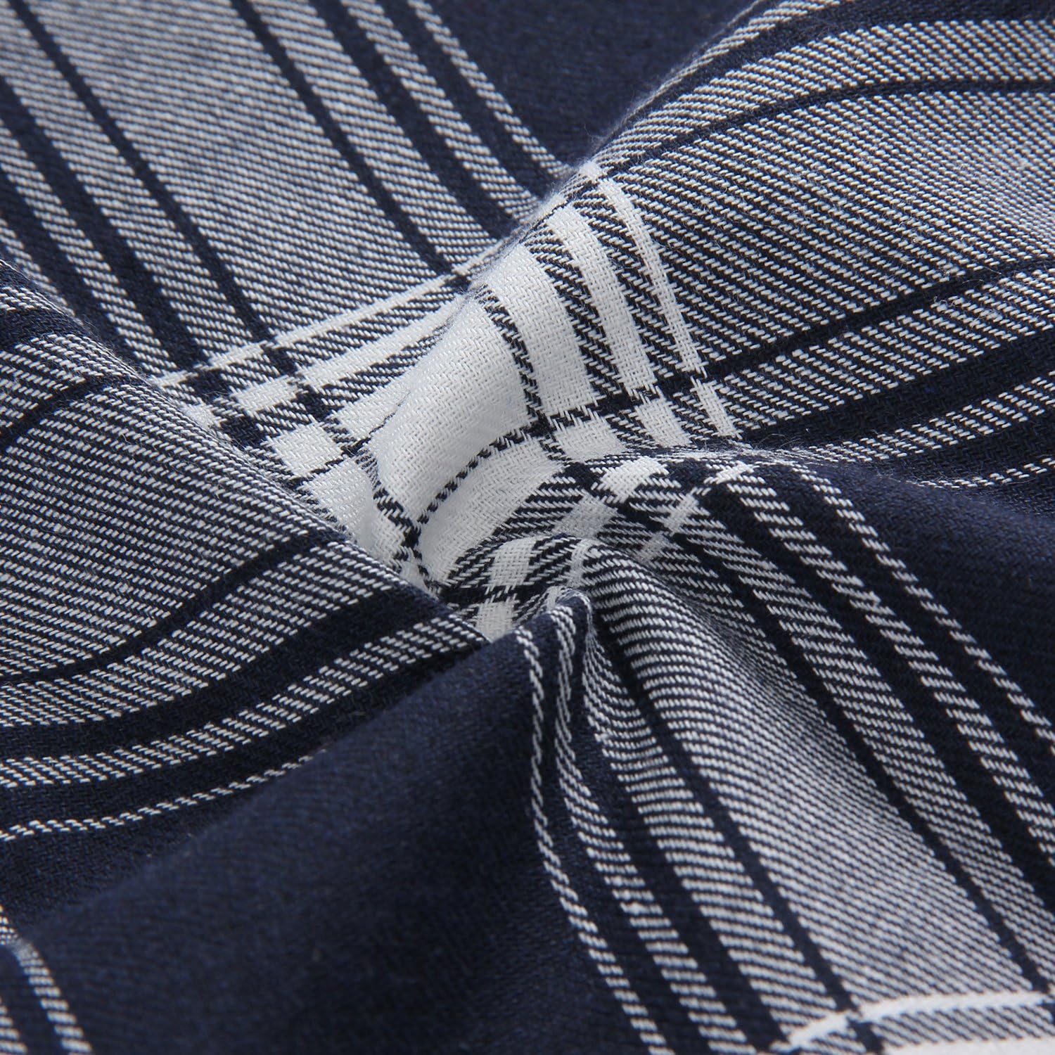 Latuza Men's Cotton Flannel Robe at  Men’s Clothing store