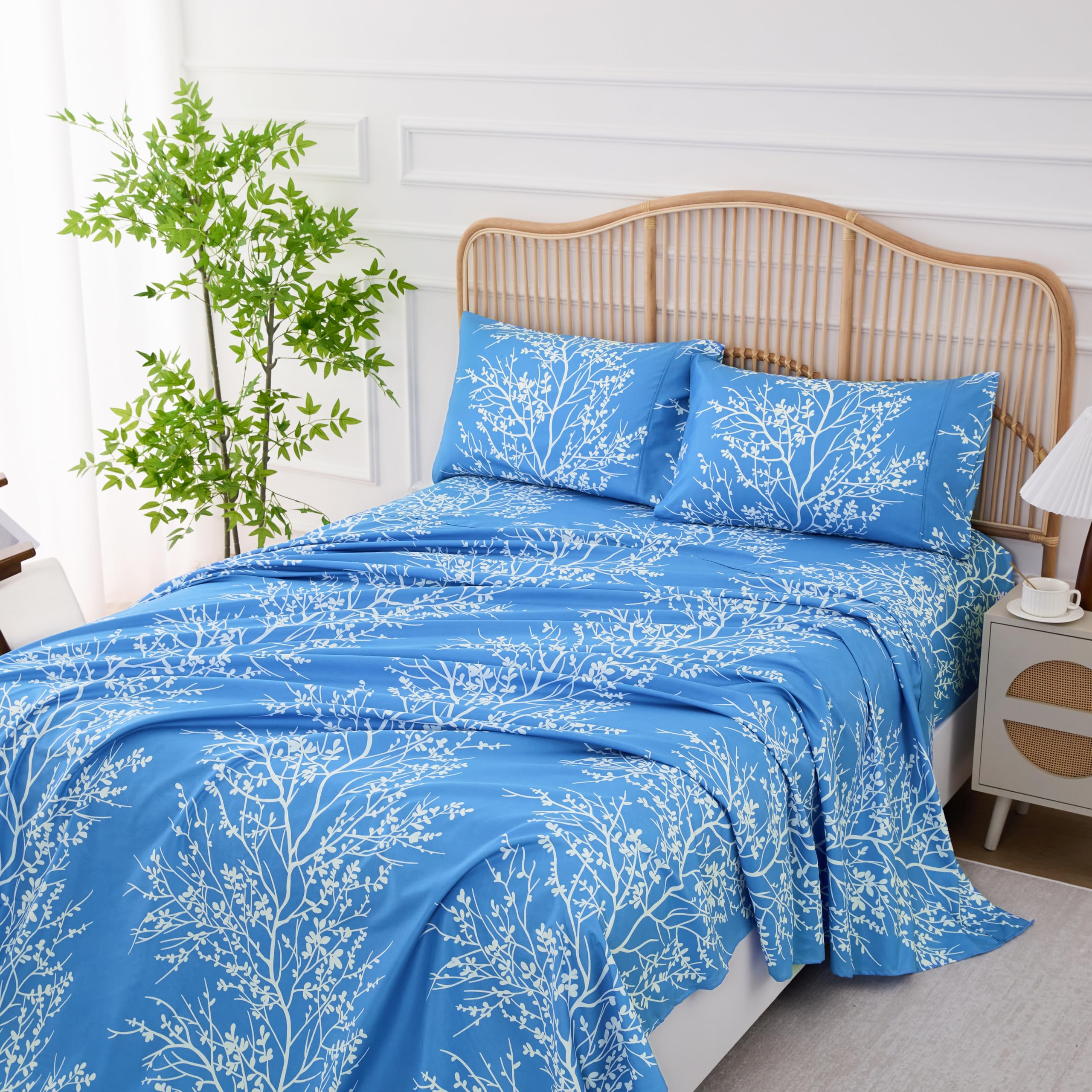 SL SPIRIT LINEN HOME EST. 1988 - Full Sheet Set, Super Soft Microfiber Bedding, Elegant Foliage Design & Ideal for All Seasons (Full, Light Blue/White)