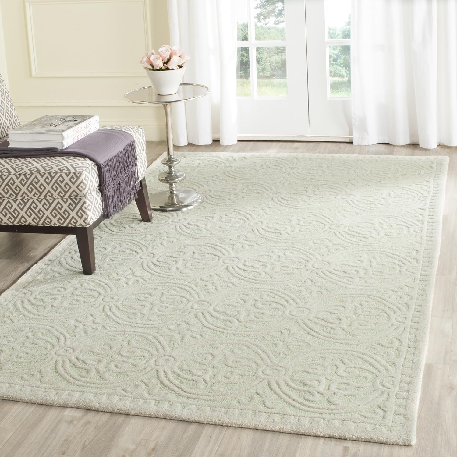 Safavieh Marina Textured Area Rug Hand Tufted Wool Carpet In Light Green Ivory 121 X 182 Cm Amazon Co Uk Kitchen Home