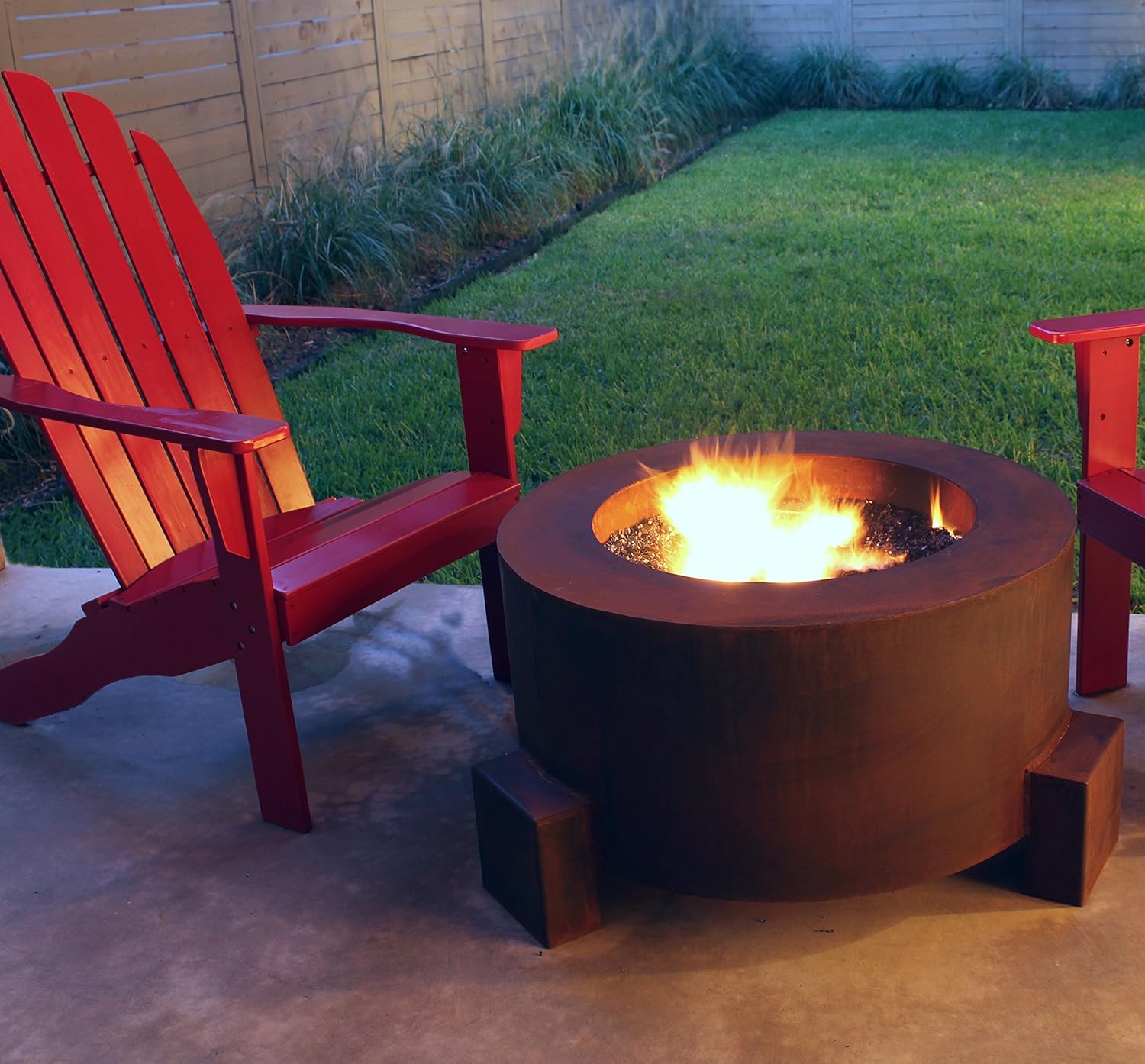 Amazon Com 30 Round Cor Ten Steel Wood Burning Firepit With Propane Gas Fire Ring Home Kitchen