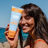 ISDIN Gel Cream SPF 30 250ml Cooling Hydrating Body Sunscreen Fast Absorbing view 2