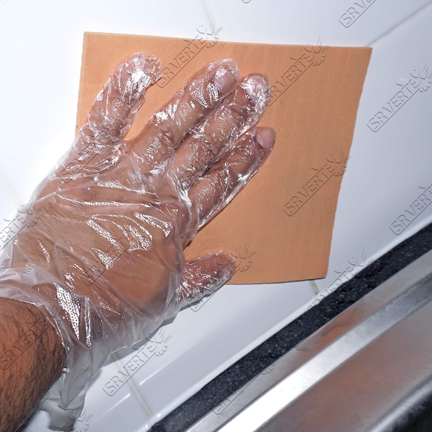 HOVUK 600Pcs Disposable Clear Polythene Gloves - Waterproof, Food Safe, for Cooking Cleaning, Catering, Hygiene Tasks, Adults & Kids - Image 5