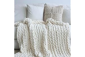Maetoow Chenille Chunky Knit Blanket Throw （50×60 Inch）, Handmade Warm & Cozy Blanket Couch, Bed, Home Decor, Soft Breathable Fleece Banket, Christmas Thick and Giant Yarn Throws，Cream