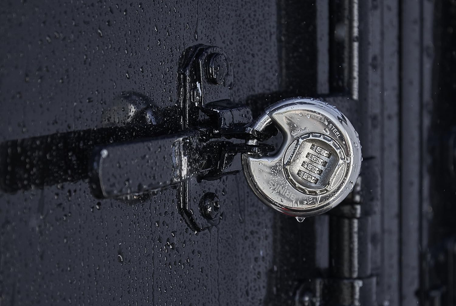 BRINKS 173-80051 80Mm Stainless Steel Resettable Combination Discus Padlock: Automotive