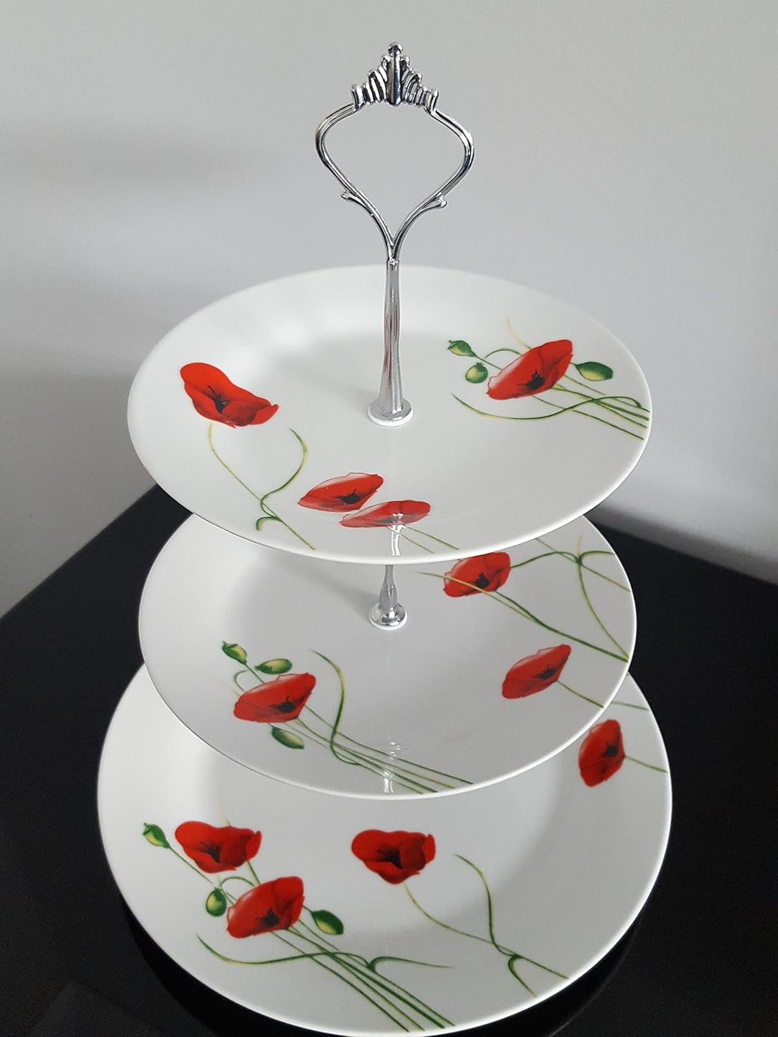 Stunning Dunelm Poppy 3 tier Porcelain Cake Stand Ideal Afternoon Tea