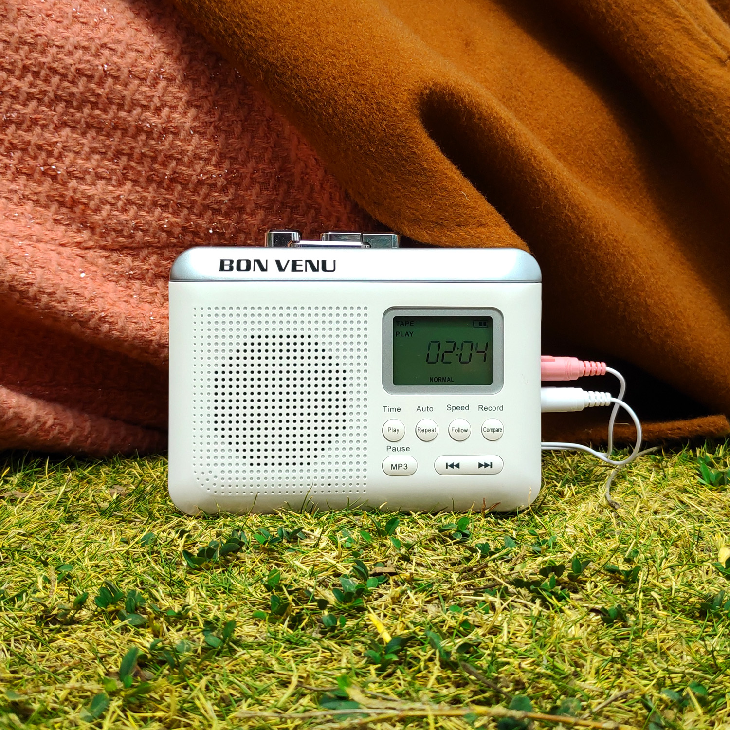6 Bon+Venu+Portable+Cassette+Converter
