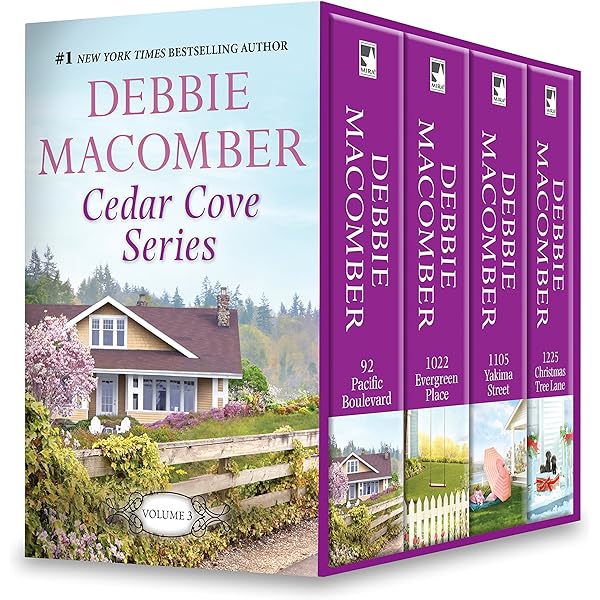 16 Lighthouse Road (A Cedar Cove Story) By Debbie Macomber - Good Condition