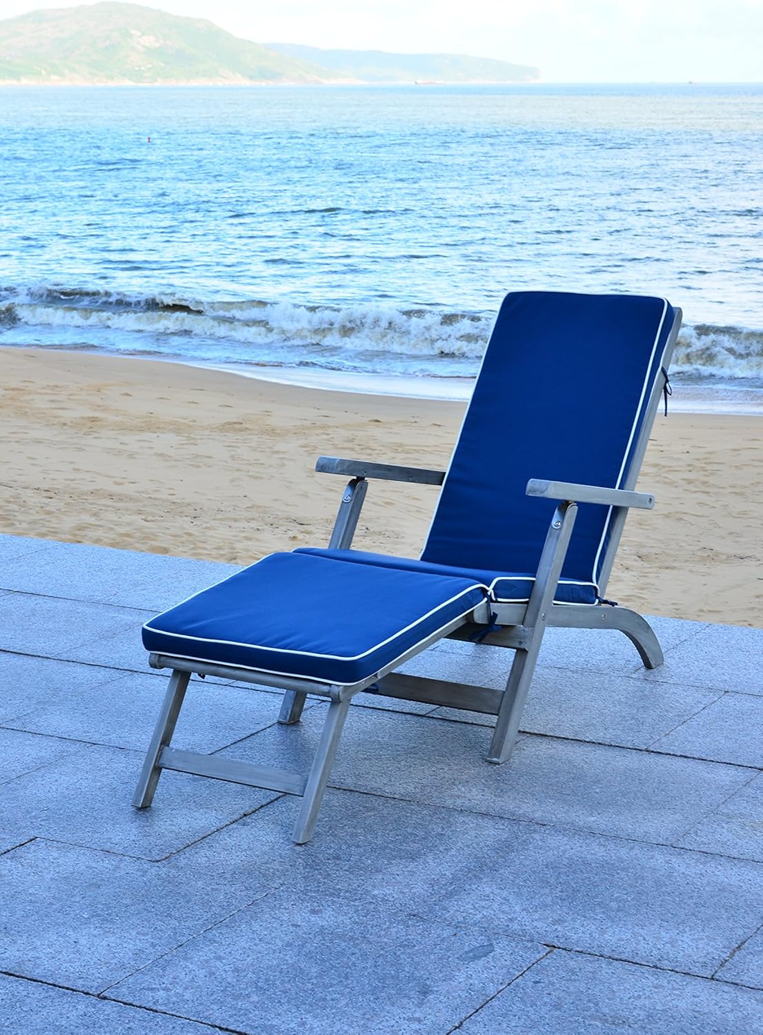 solano chaise lounge on Safavieh Pat7015b Outdoor Collection Palmdale Lounge Chair Grey And Navy Amazon Ca Home Kitchen