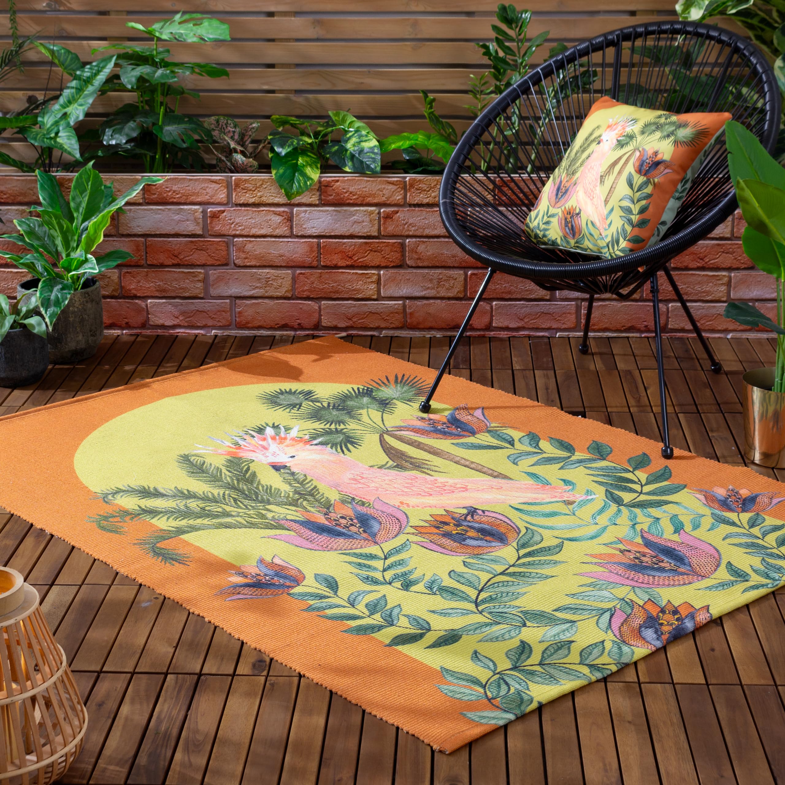 Wylder Tropics Cockatoo Outdoor/Indoor Rug – Tropical Bird Design (Orange – 120 x 170cm)