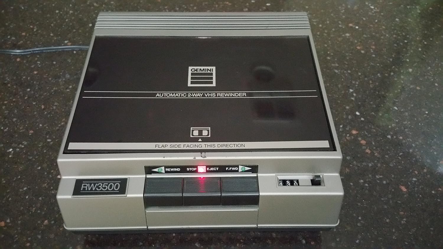 Gemini VHS Tape Rewinder Amazon.ca Electronics