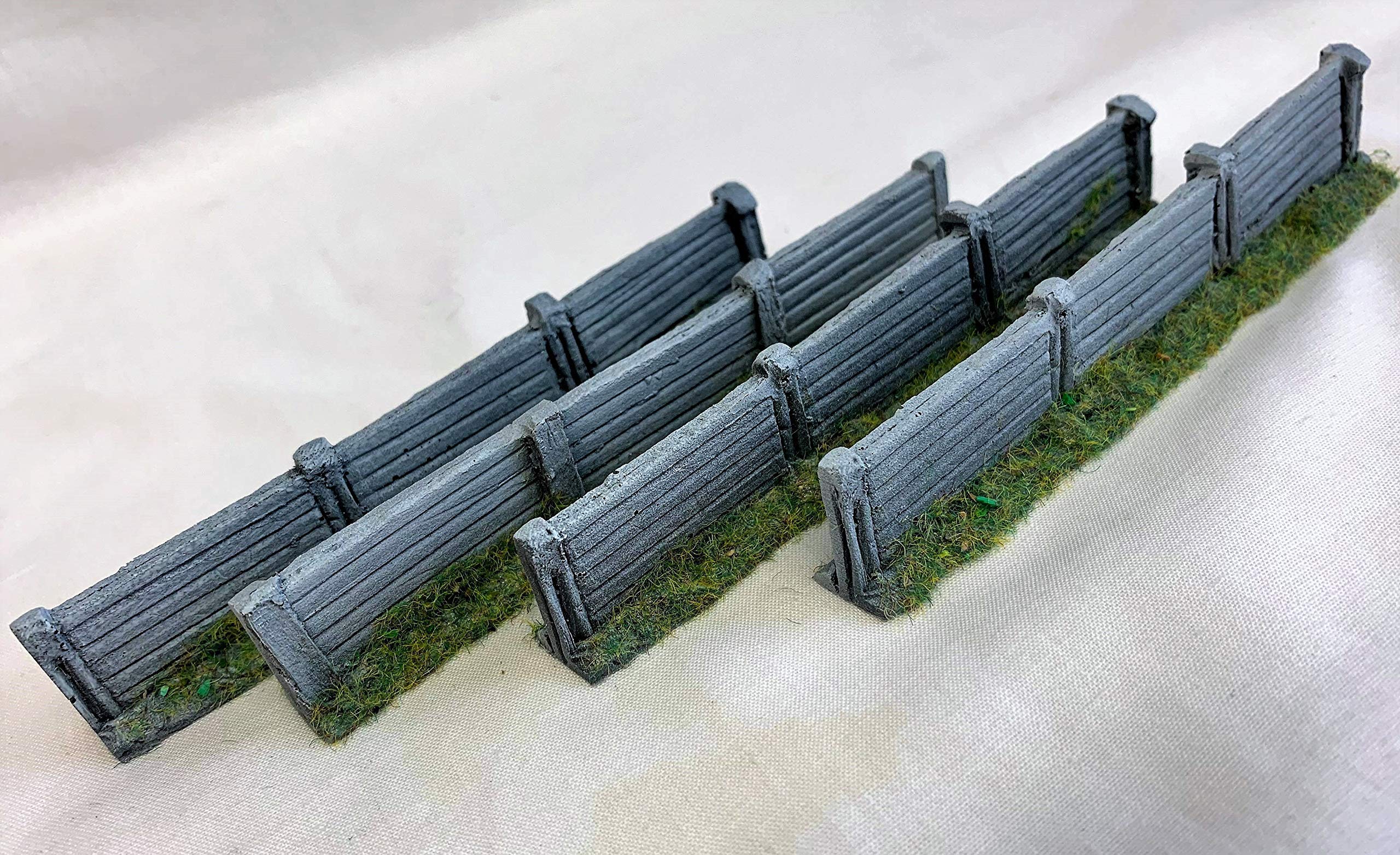 Javis Concrete Wall - OO Gauge/1:76 Scale - Pack of 4