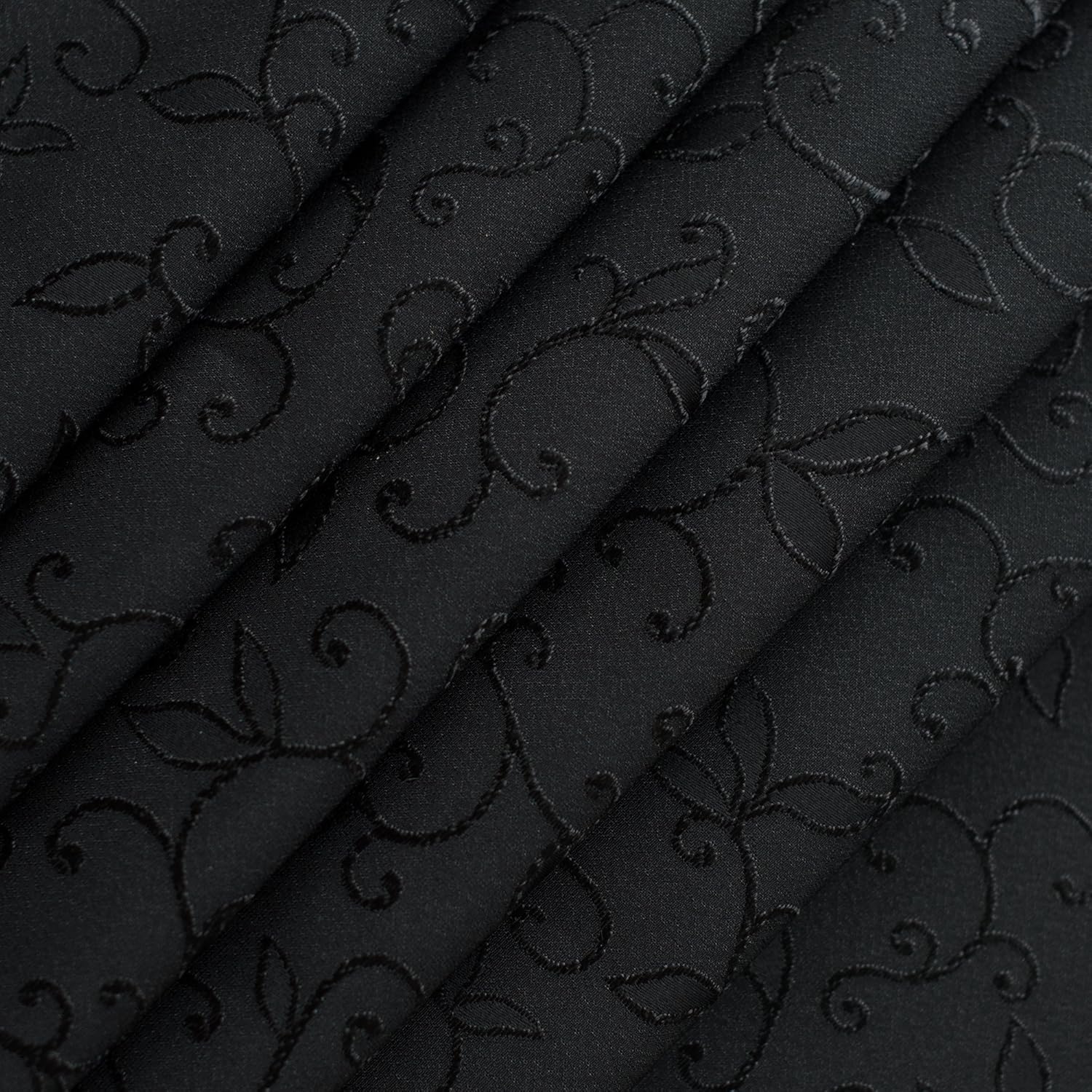 AHOLTA DESIGN Turkish Halloween Black Tablecloth Polyester Linen, Stain Resistant, Wrinkle Free, Non-Iron, Dust-Proof, Heavy Duty, Oblong, Square, Round – Halloween Table Cover (Black, Round 60"): Home & Kitchen