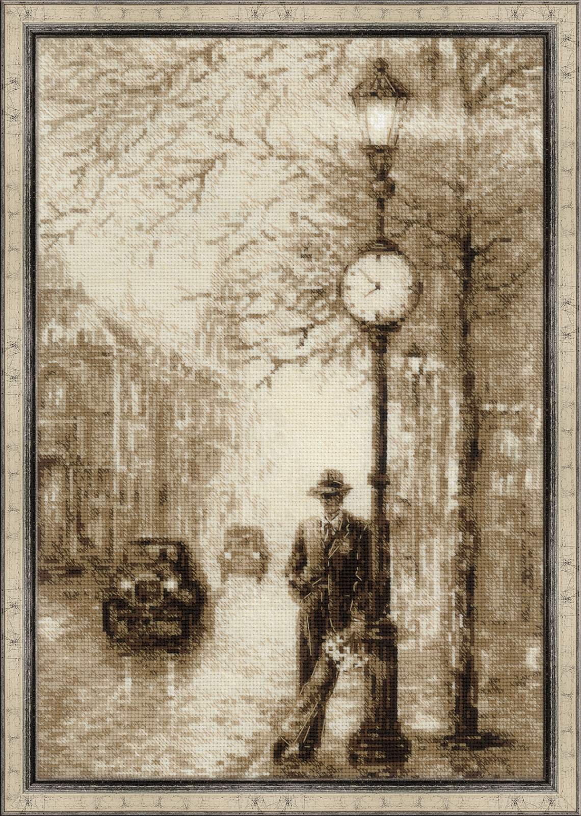 RIOLIS Cross Stitch Kit - 1611 - Old Photo - Waiting