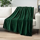 PAVILIA Emerald Green Fleece Throw Blanket for Couch, Dark Green Forest Super Soft Fuzzy Flannel Throw for Sofa, Luxury Plush Microfiber Bed Blanket, Cozy Home Decorative Velvet Gift Blanket, 50x60