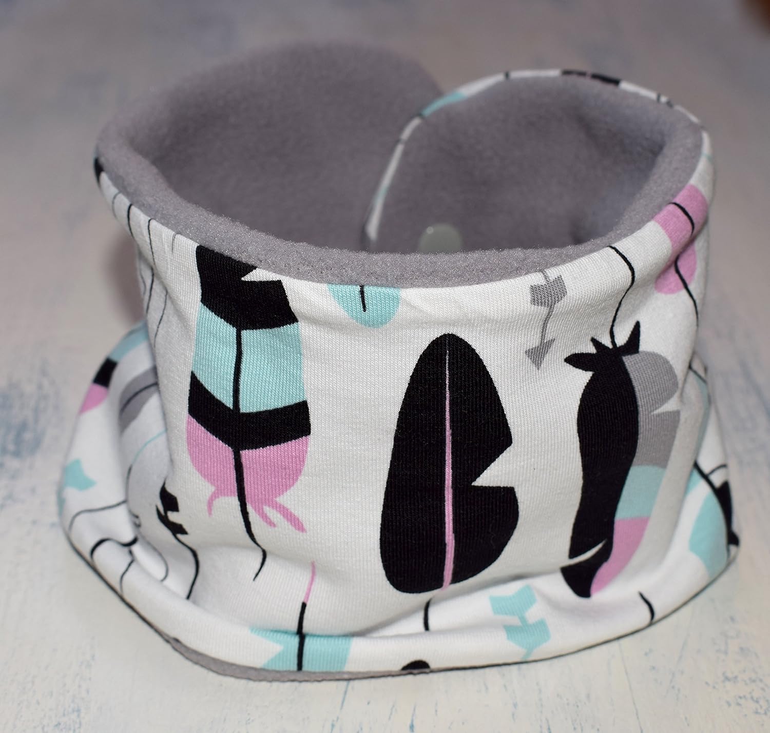 Braga de cuello con plumas ajustable desde 1 año hasta 8: Amazon.es: Handmade